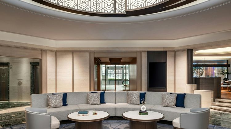 Kobe Marriott Hotel Lobby
