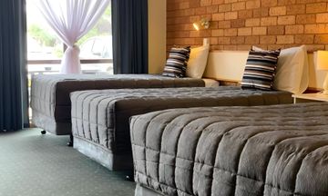 Newell Motor Inn