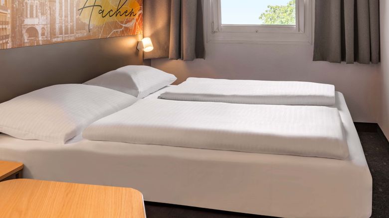 B and B Hotel Aachen Nord Room. Images powered by <a href="https://www.leonardoworldwide.com" target="_blank" rel="noopener">Leonardo</a>.