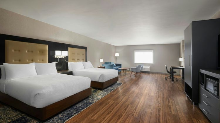 Four Points by Sheraton Rock Springs Suite