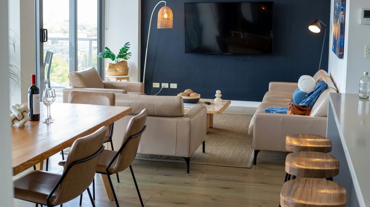 Zara Tower Serviced Apartments Exterior