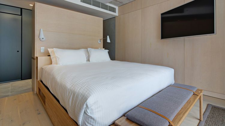 Zara Tower Serviced Apartments Suite