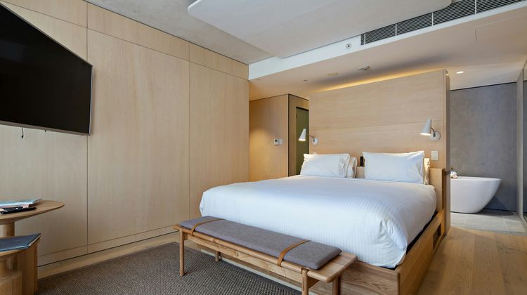 Zara Tower Serviced Apartments Suite