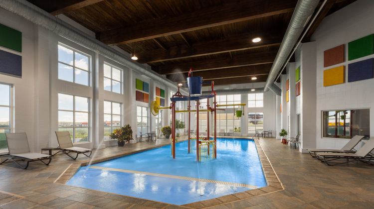 Holiday Inn Express & Suites Rapid City Pool