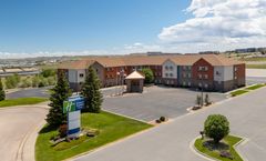 Holiday Inn Express & Suites Rapid City