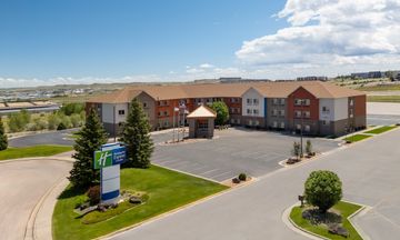 Holiday Inn Express & Suites Rapid City