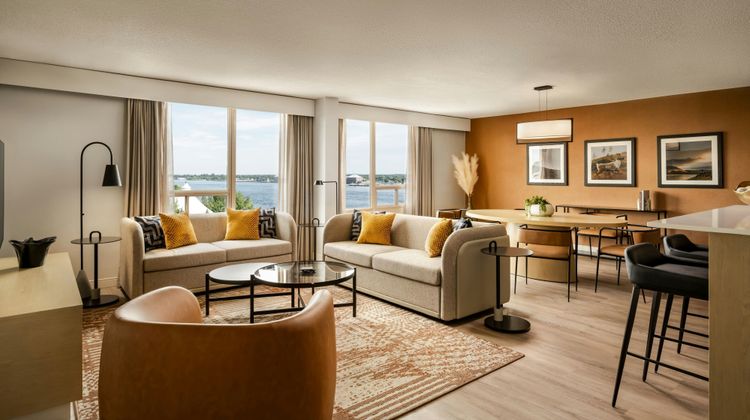 Delta Hotels Sault Ste. Marie Waterfront Suite