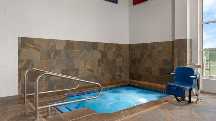 Holiday Inn Express & Suites Rapid City Pool