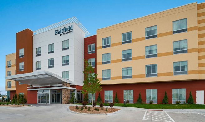 Fairfield by Marriott York Exterior