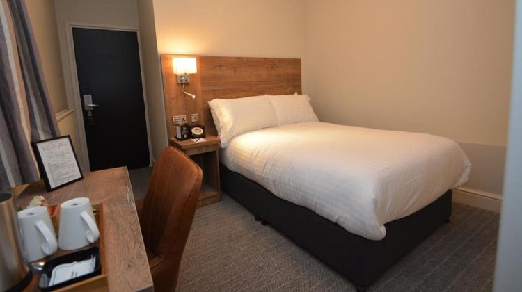 The Rugby Hotel Room