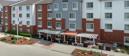 TownePlace Suites Des Moines Urbandale Exterior