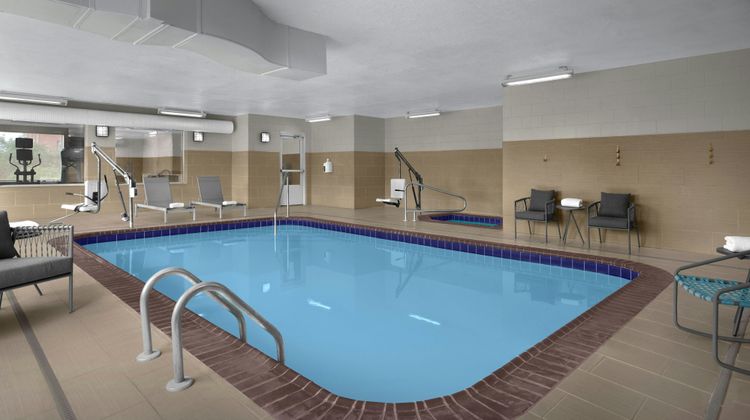 TownePlace Suites Des Moines Urbandale Pool