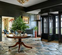 Marine Troon Lobby
