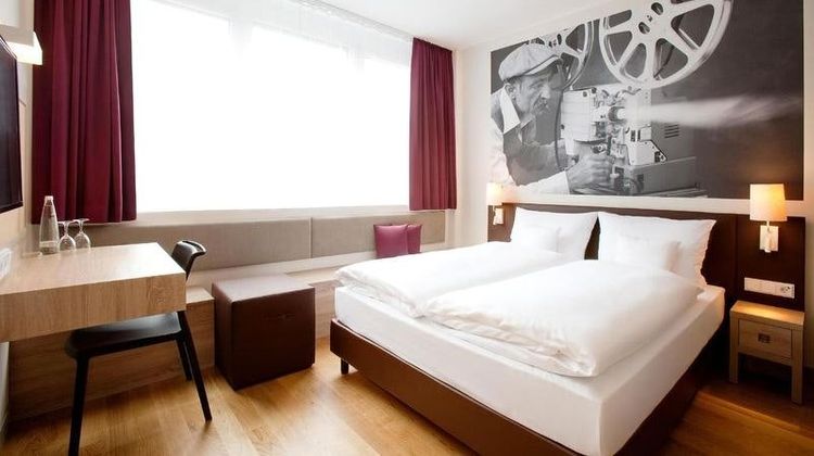 City Hotel Max Munich West Room