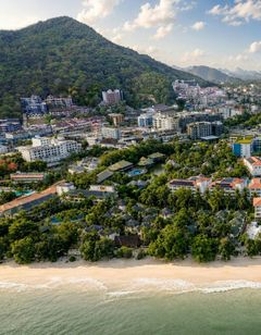 Holiday Ao Nang Beach Resort, Krabi