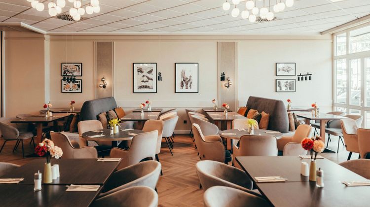 Leonardo Hotel Koln Restaurant
