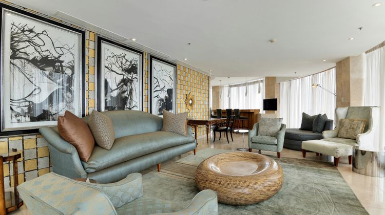 The Michelangelo Towers Suite