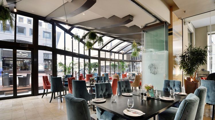The Michelangelo Towers Restaurant
