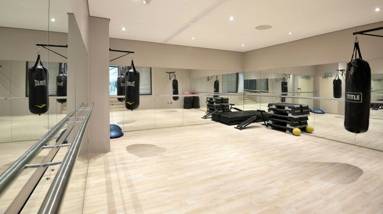 Raphael Penthouse Suites Health Club
