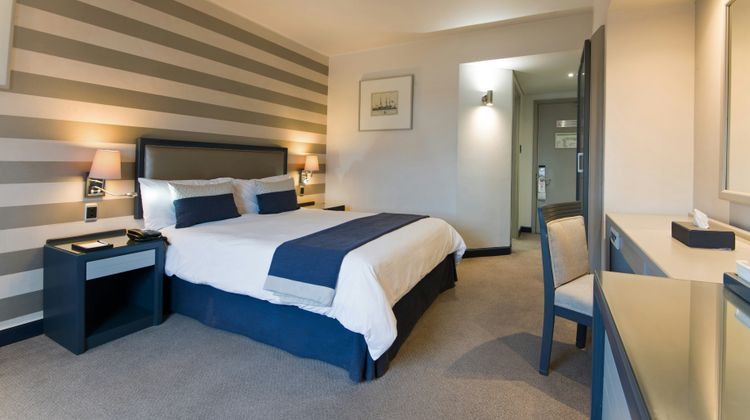 The PortsWood Hotel Room