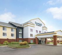 Fairfield Inn & Suites Exterior
