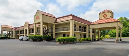 Red Roof Inn & Suites Clinton, TN Exterior