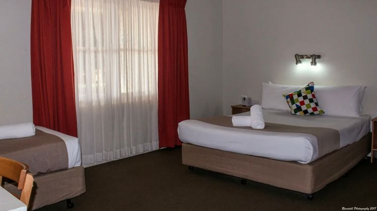Motel Riverina Room