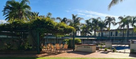 Motel Riverina Exterior