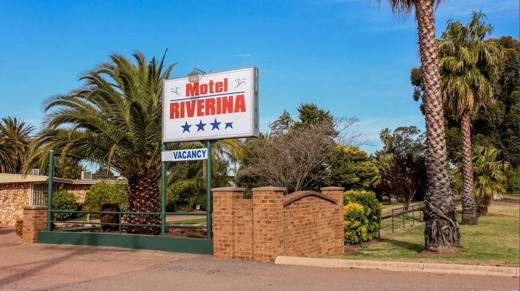 Motel Riverina Exterior
