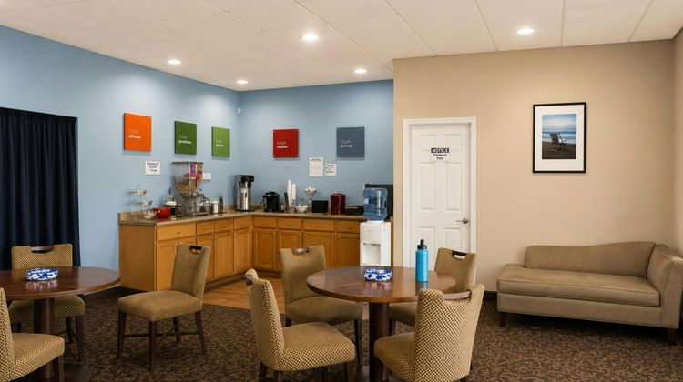 Travel Inn Marston Lobby