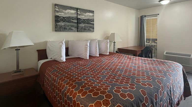 <b>Travel Inn of Buford Room</b>. Images powered by <a href="https://www.leonardoworldwide.com/" title="Leonardo Worldwide" target="_blank">Leonardo</a>.
