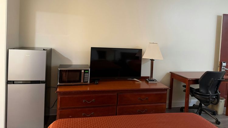 Travel Inn of Buford Room