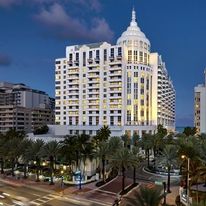 Loews Miami Beach Hotel