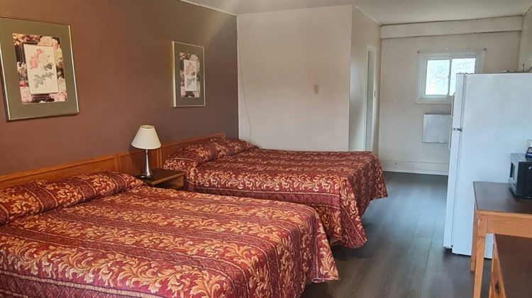 Skyways Motel Room