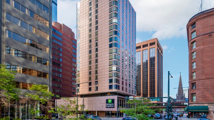 Holiday Inn Express Downtown Denver Htl Exterior