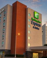 Holiday Inn Express & Suites Juarez