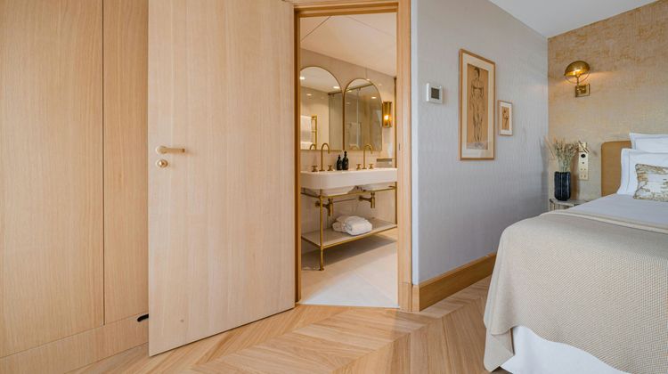 Madison Hotel Suite
