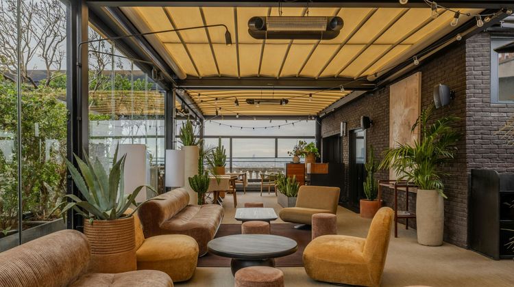 Terrass Hotel Lobby