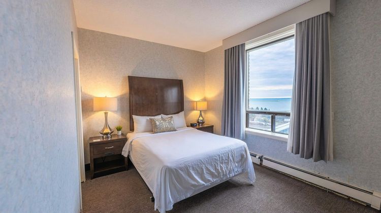Prince Arthur Waterfront Hotel & Suites Suite