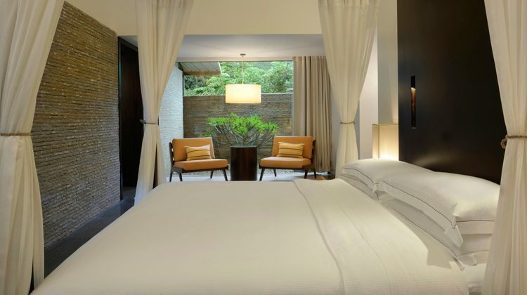 Dharana at Shillim Room