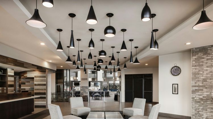 Four Points by Sheraton Detroit Novi Lobby