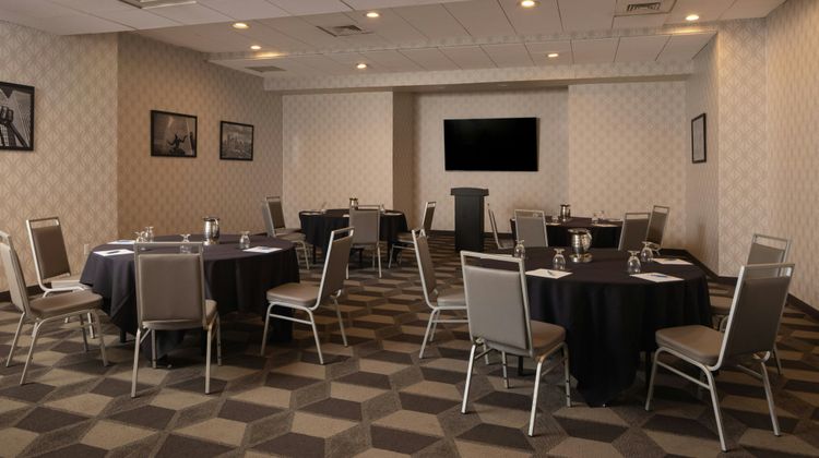 Four Points by Sheraton Detroit Novi Meeting