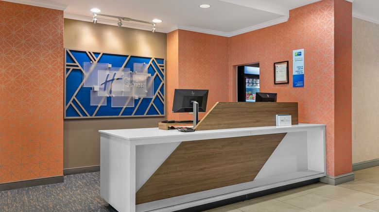 <b>Holiday Inn Express Htl & Stes Univ Area Exterior</b>. Images powered by <a href="https://www.leonardoworldwide.com/" title="Leonardo Worldwide" target="_blank">Leonardo</a>.