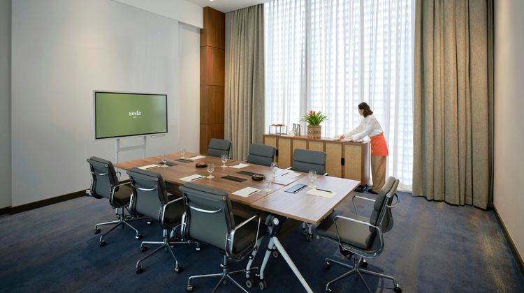 Seda Bonifacio Global City Meeting