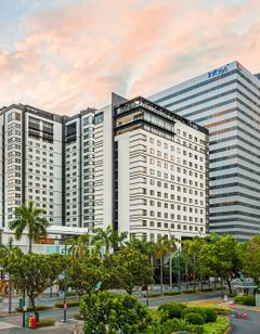 Seda Bonifacio Global City