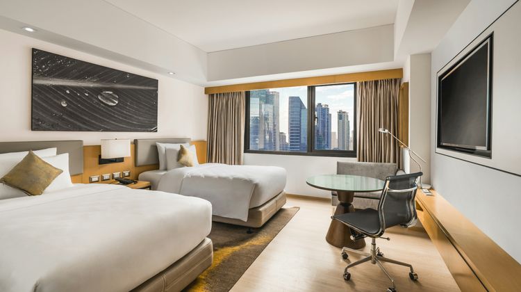 Seda Bonifacio Global City Room
