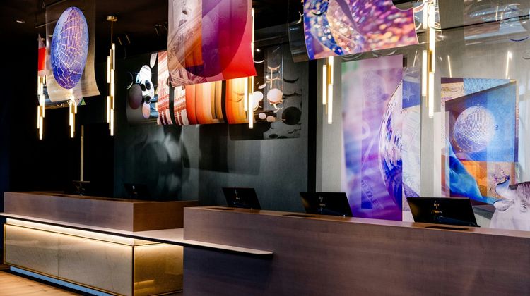 Motel One Frankfurt-Messe Lobby