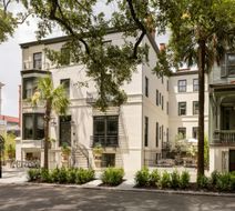 The Douglas Hotel Savannah Exterior