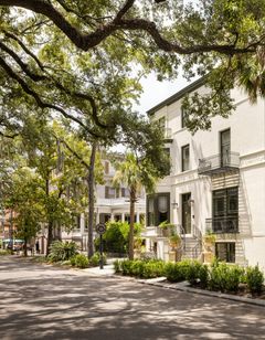 The Douglas Hotel Savannah