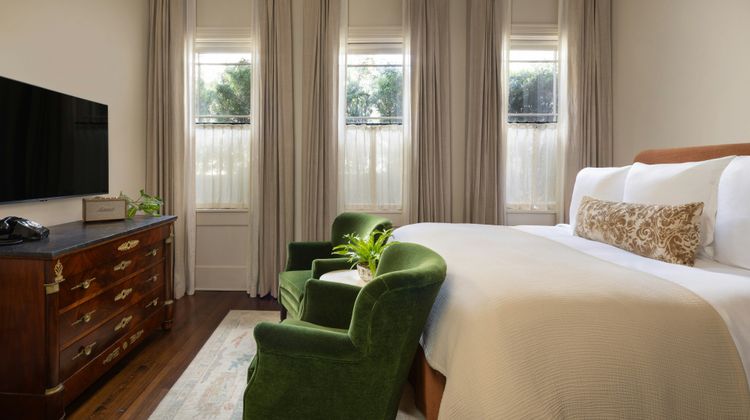 The Douglas Hotel Savannah Room
